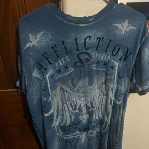 Affliction Free Spirit Live Fast Eagle Graphic Distressed Blue T-Shirt